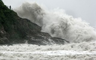 颱風「黑格比」掠港 直吹廣東