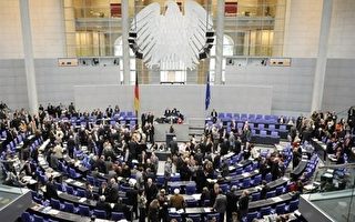 德国会下院表决通过4800亿欧元金融纾困案