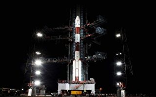 印度首個月球探測器升空