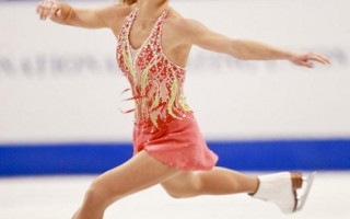 国际花式滑冰赛渥太华站  罗切特女短曲领先