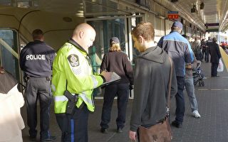 温哥华警方：乘客对检票反映正面