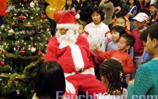 近八百人参与华埠最大圣诞派对