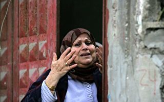 组图：加沙地带巴勒斯坦人恐惧中度新年