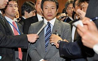 疑酒后出洋相 日本财务大臣称将提辞呈