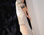 组图：09年巴黎高级订制时装展-Chanel