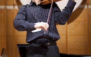 快讯：第二届“全世界华人小提琴大赛”复赛开始