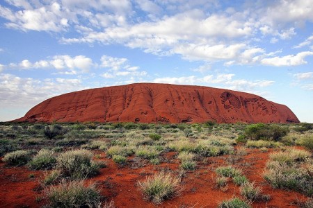 澳洲著名巨岩－乌鲁鲁（Uluru）（Getty Image)