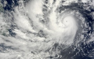 超級強颱襲菲律賓 危及近200萬人
