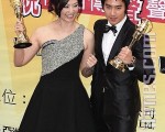 赵又廷、刘瑞琪分别获得最佳男女主角奖。（摄影：吴柏桦/大纪元）