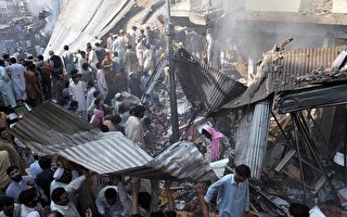 希拉里到访 巴基斯坦大爆炸如人间炼狱 92死217伤