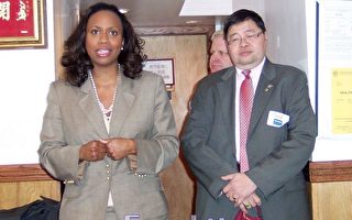 波城首位非裔女市議員普斯利