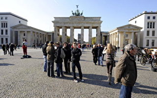 柏林墙塌20年  各国领袖集会欢庆共勉未来