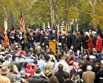 组图二：全美最大退伍军人节集会游行纽约举行