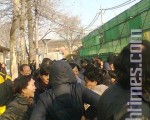 上海市民集体国家信访办控告上海政府 遭拒