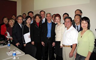 加州州长候选人与华裔商界见面