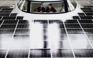 全球最大太陽能動力船 ！「地球太陽號」