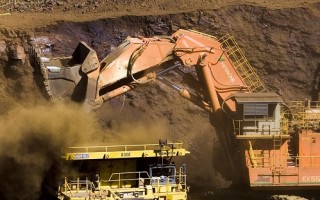 澳鐵礦漲價50%起跳 中國鋼廠面臨困境