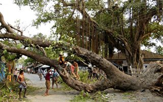 熱帶風暴襲印度孟加拉 85死