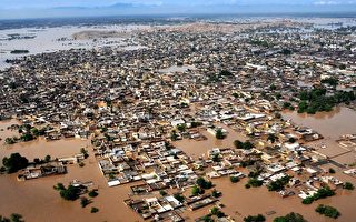 巴基斯坦洪水 至少400死
