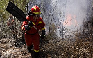 西班牙渡假勝地大火　逾千人急疏散