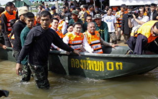 洪峰抵曼谷 泰国水灾损害近3亿美元