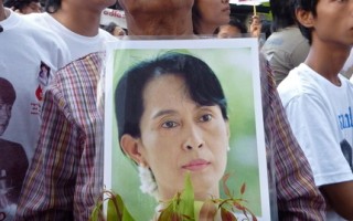 缅甸反对派领袖昂山素姬获释 明日演讲
