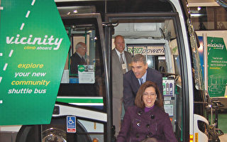 公交系統年展 卑詩省看好新型巴士