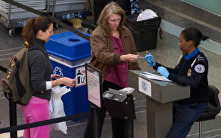 假期间全美机场安检二选一：扫描或拍摸