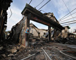 11月23日，南韓南部的延坪島遭到北韓炮火轟擊。圖為被炸毀的民房。（Pool: Pool / 2010 Getty Images）