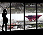 上海世博留给中国人的更多是忧愁和伤痛。(Staff: PHILIPPE LOPEZ / 2010 AFP)
