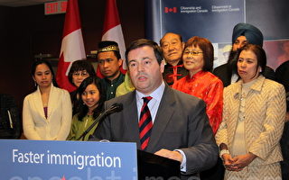 破記錄 加拿大去年批准28萬新移民