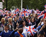 慶祝王室大婚 一百萬人湧入倫敦