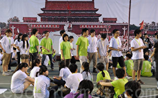 64港中學生通宵紮營 體驗當年六四屠城