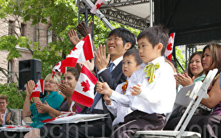 加拿大国庆日 两岸三地华裔谈感受