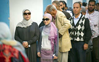 茉莉花开 突尼斯举行首次民主选举