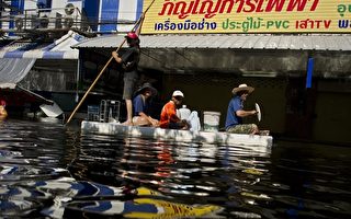泰国水灾蔓延 曼谷中心或被水淹1.5米
