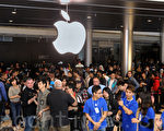 iPhone 4S香港開售 過千名民眾排隊搶購