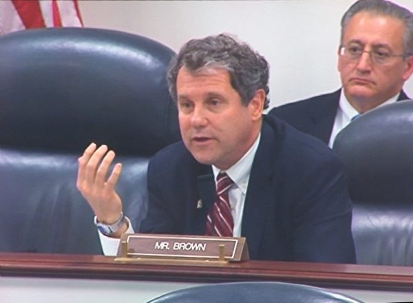 美国国会和行政当局中国委员会共同主席、国会参议员布朗(Sherrod Brown)(摄影:吴天明/大纪元) 美国国会和行政当局中国委员会共同主席、国会参议员布朗(Sherrod Brown)(摄影:吴天明/大纪元)