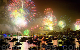 率先迎接2012年 悉尼新年庆典点燃希望