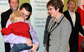 加拿大联邦政府拨款 领养家庭可获35周失业保险