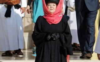 荷蘭女王出訪中東佩戴頭巾引爭議