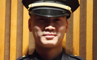 市警局擢升91名警官 2 华裔升上士