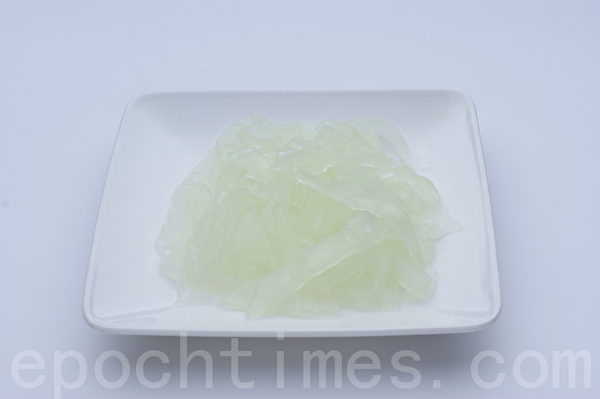 绿豆粉皮(摄影: 江柏逸 / 大纪元) 绿豆粉皮(摄影: 江柏逸 / 大纪元)