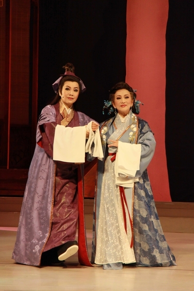 唐美雲與許仙姬劇照(圖/唐美雲提供) 唐美雲與許仙姬劇照(圖/唐美雲提供)