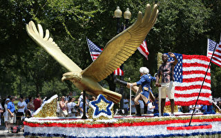 华盛顿DC盛大游行 庆祝美国独立236周年