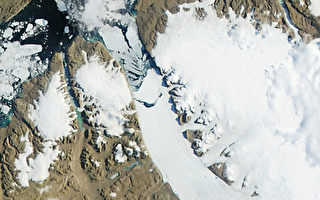格陵蘭冰川斷裂 形成超大冰山