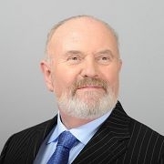 爱尔兰参议员大卫﹒诺瑞斯(Senator David Norris)(图:明慧网) 爱尔兰参议员大卫﹒诺瑞斯(Senator David Norris)(图:明慧网)