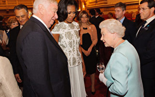 奥运开幕式前英国女王设宴 款待外国首脑