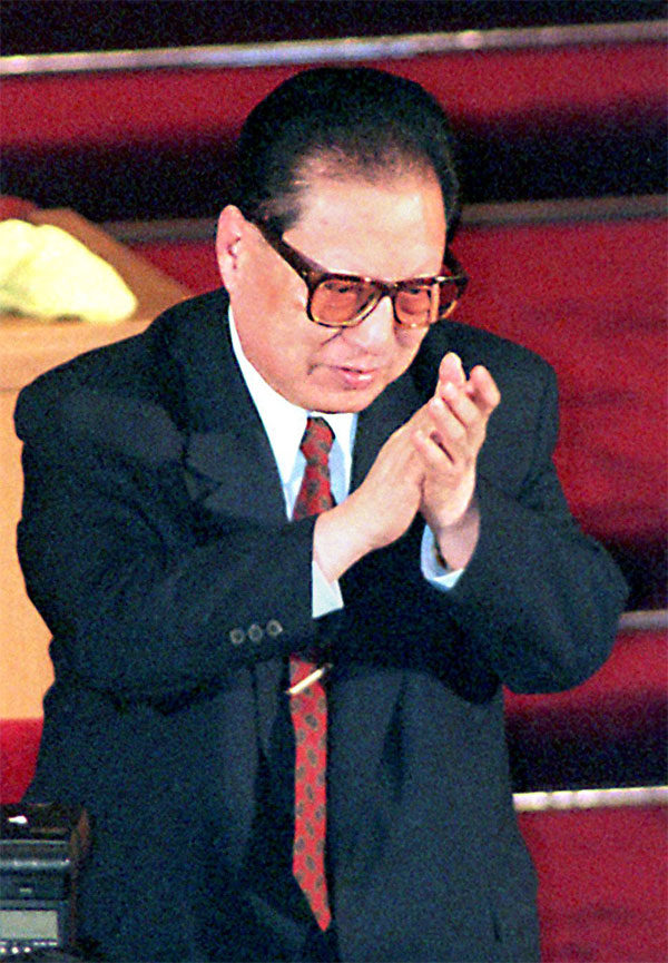 乔石是江泽民的老上级,是江泽民深为嫉恨的人。(AFP) 乔石是江泽民的老上级,是江泽民深为嫉恨的人。(AFP)