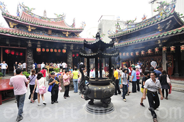 鹿港天后宮。(攝影:蘇玉芬/大紀元) 鹿港天后宮。(攝影:蘇玉芬/大紀元)